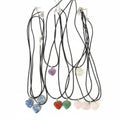 Colliers + Pendentifs cœurs en pierre précieuse